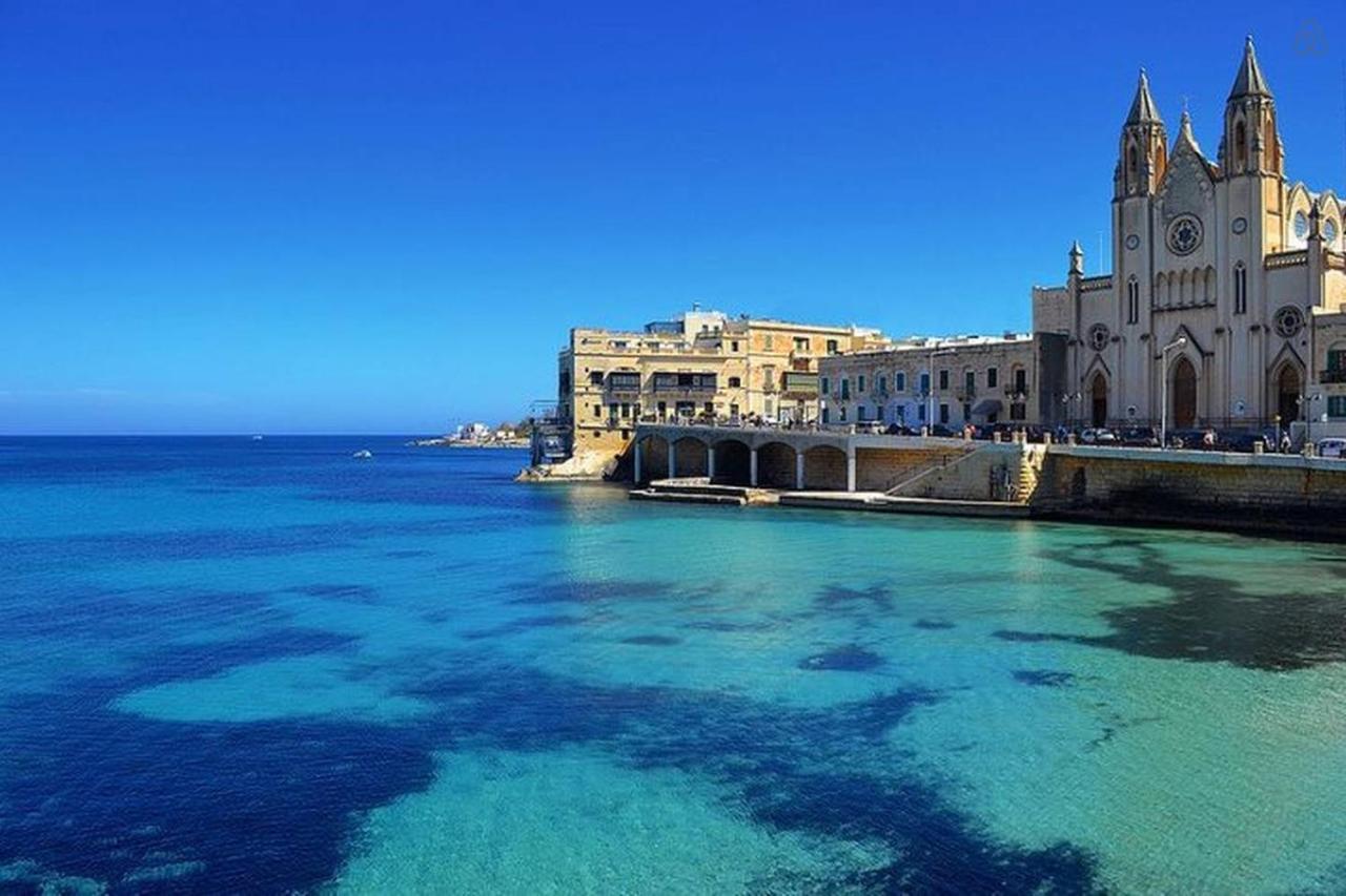 Luxury Apartment With Pool Sliema Bagian luar foto
