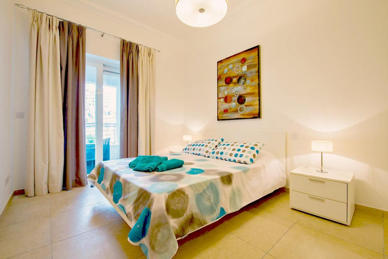 Luxury Apartment With Pool Sliema Bagian luar foto